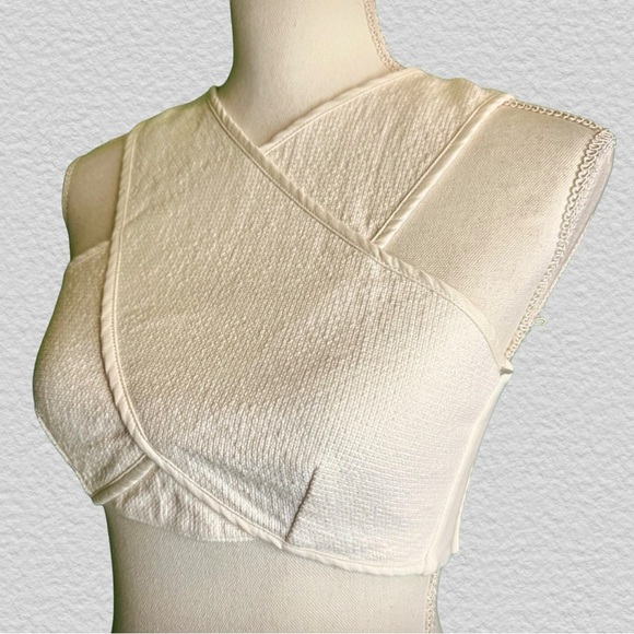 BCBGMaxAzria ‘Nyella’ Crossover Crop Top in “Off White” Size XS - Picture 10 of 13